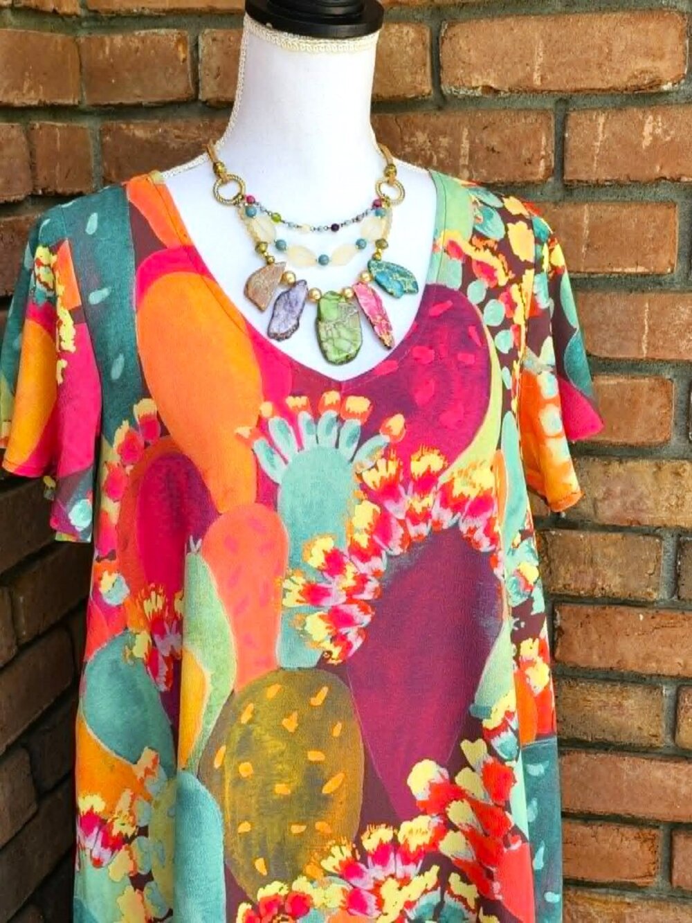 Judith March Dress. Colorful Floral Pattern. Size M. - Picture 10 of 10